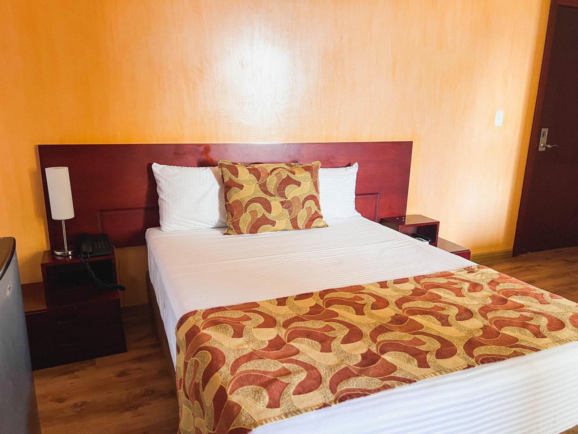 Hotel Luxor Pereira Dış mekan fotoğraf