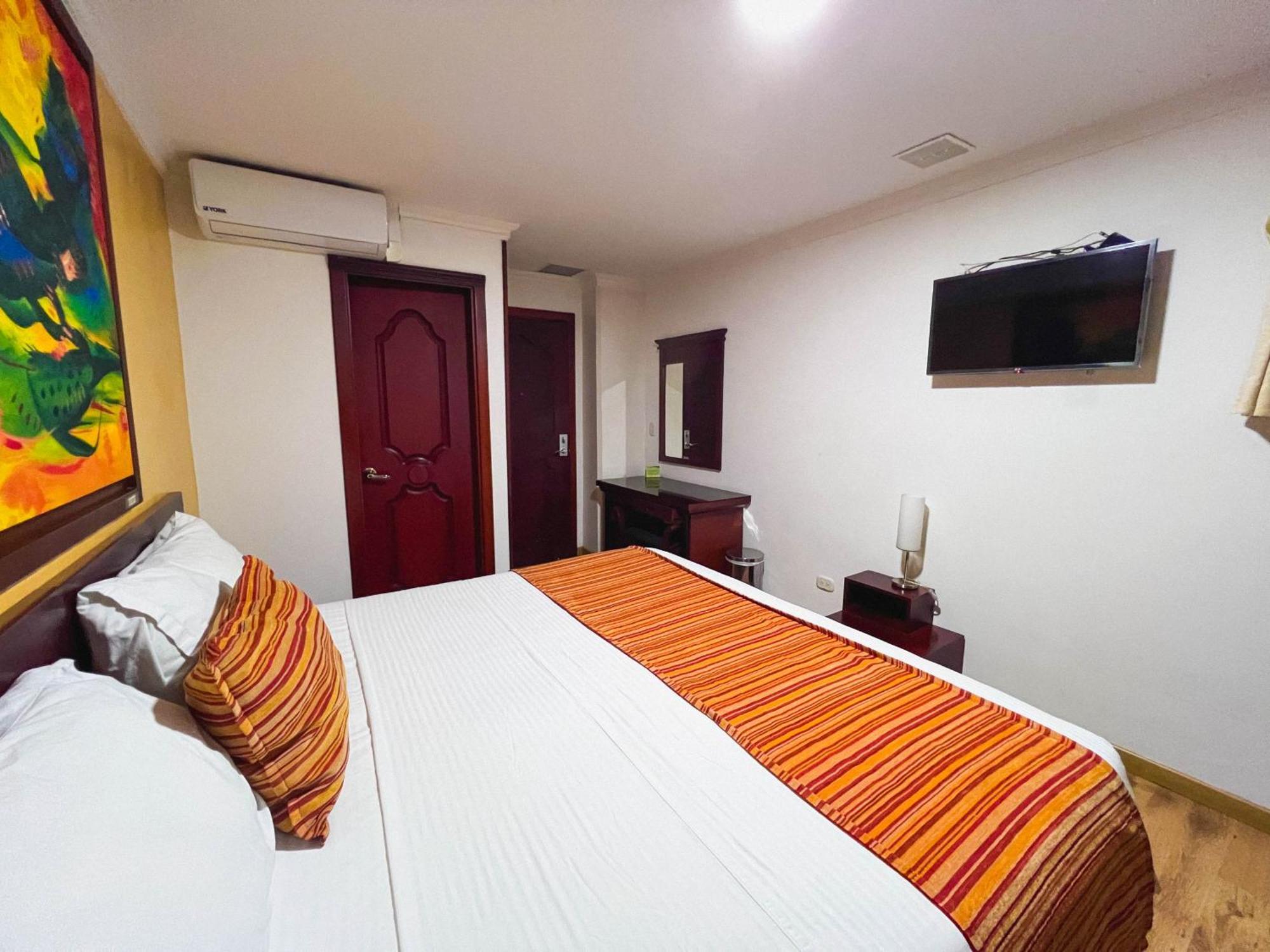 Hotel Luxor Pereira Dış mekan fotoğraf