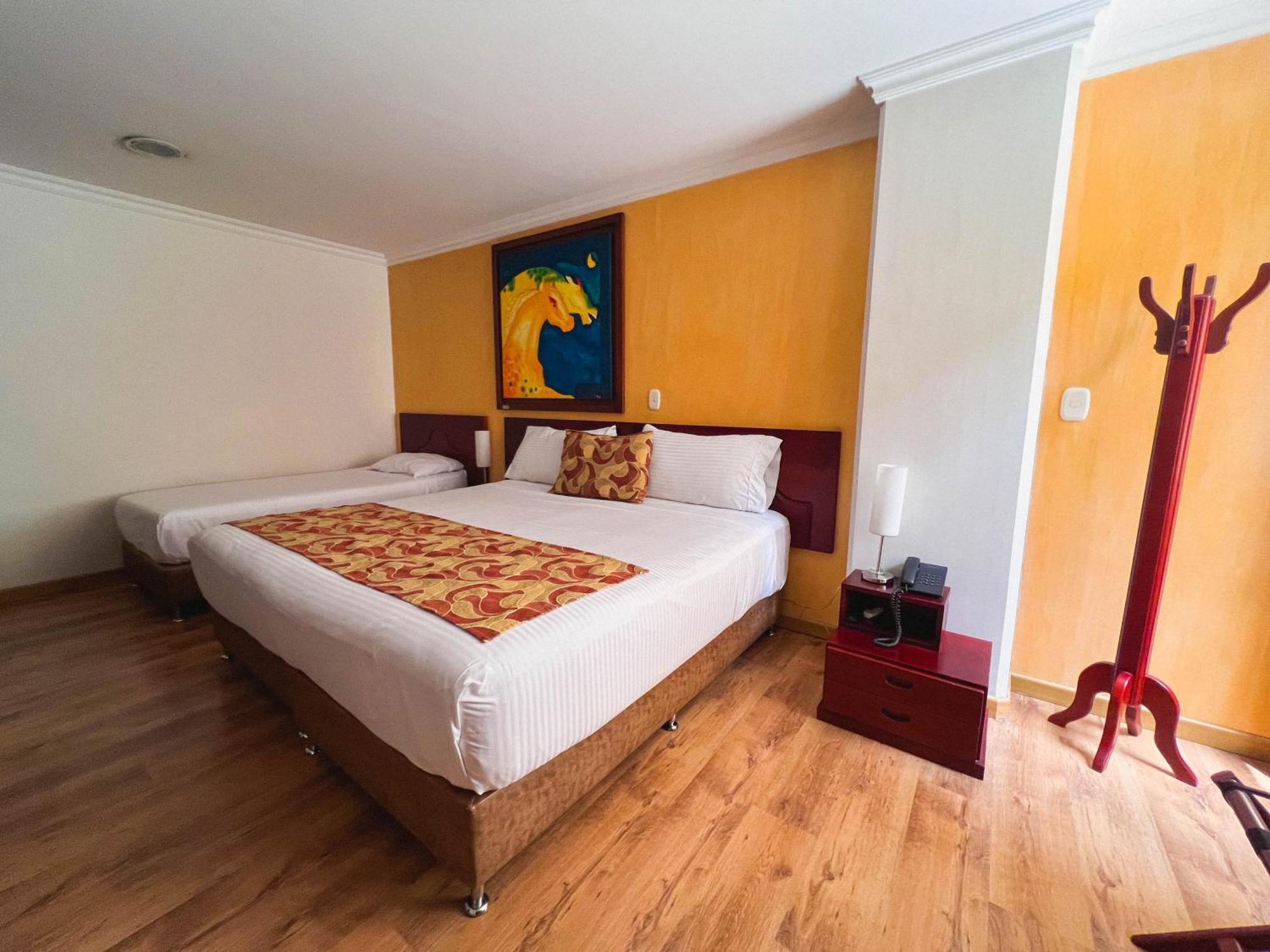 Hotel Luxor Pereira Dış mekan fotoğraf